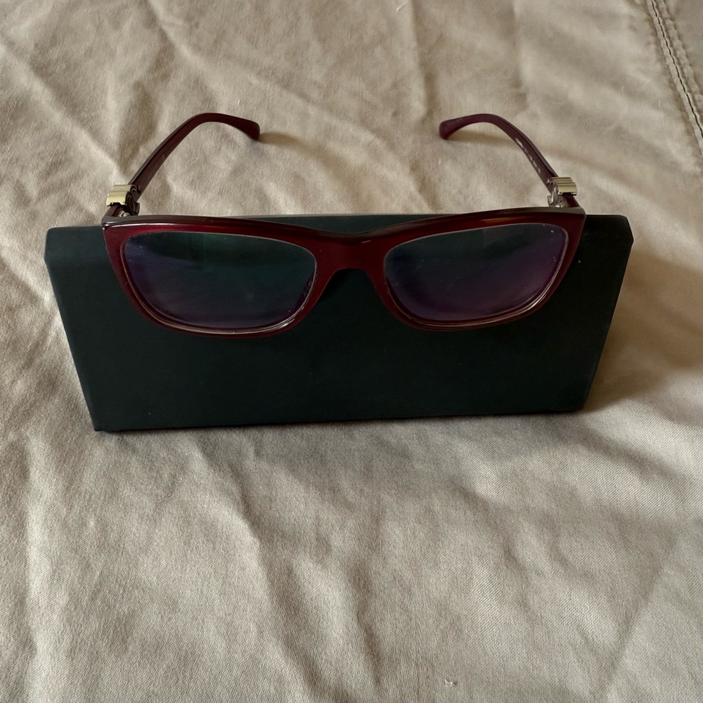 CHANEL Burgundy Cat-Eye Sunglasses